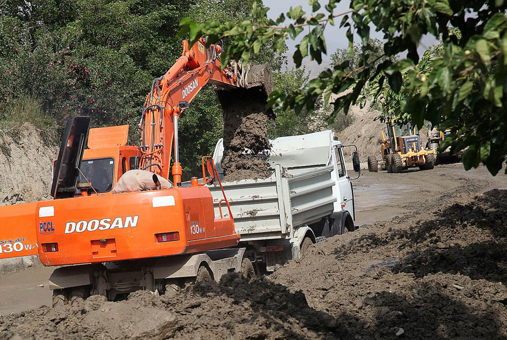 Doosan-excavator